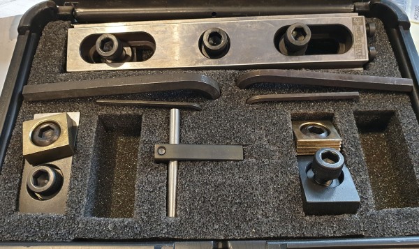 X51284 - Universal-Spannsystem