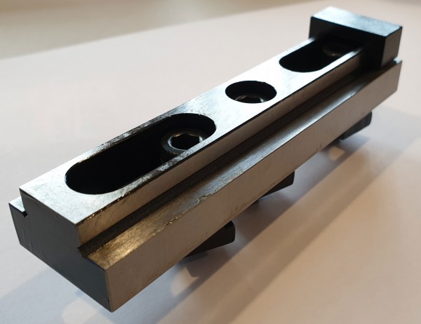 X51041 - Auflageleiste